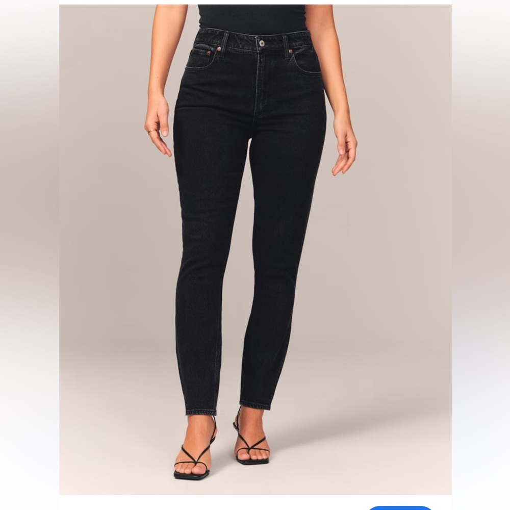 ABERCROMBIE & FITCH THE SUPER SKINNY ANKLE HIGH RISE SIZE 30/10R IN BLACK